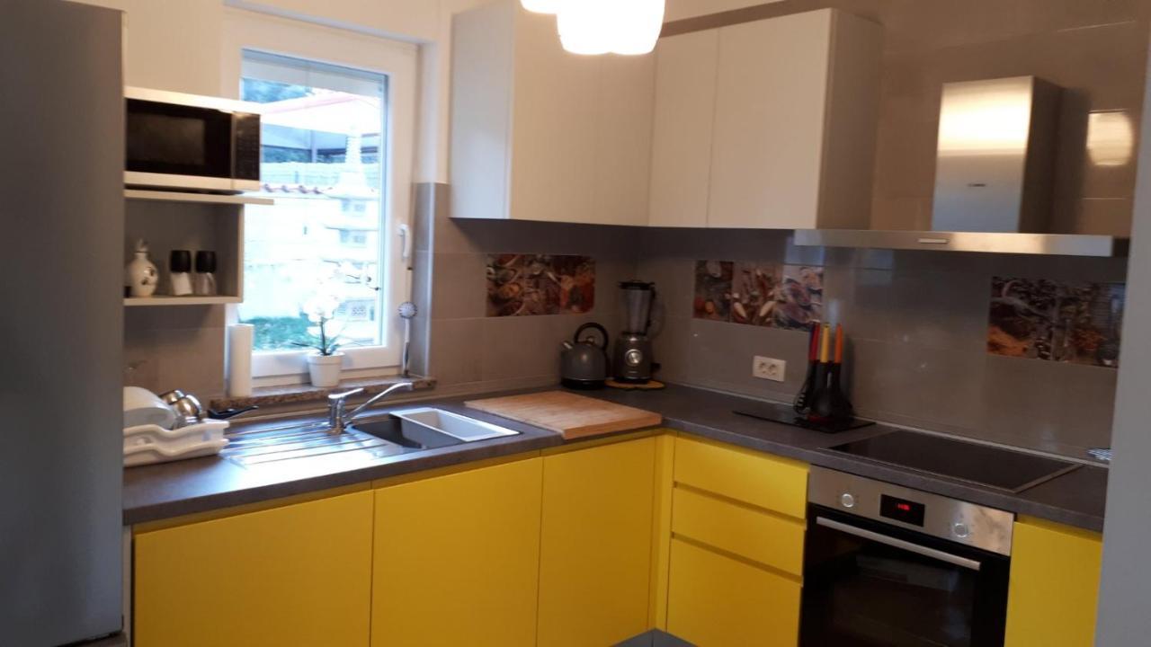 Vila Veronika 2 Pula Luaran gambar