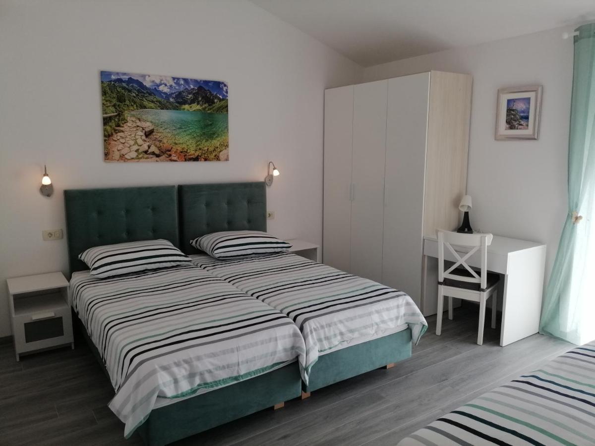 Vila Veronika 2 Pula Luaran gambar