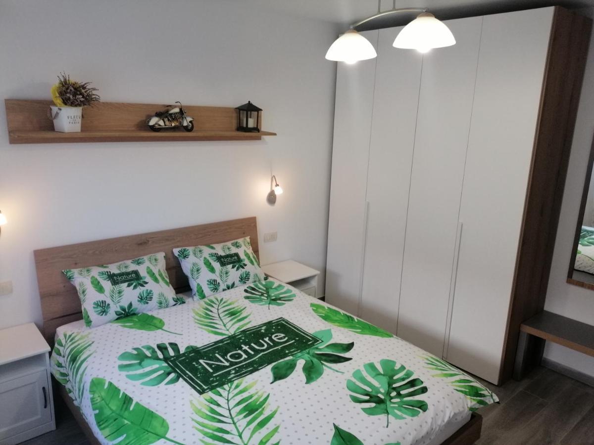 Vila Veronika 2 Pula Luaran gambar