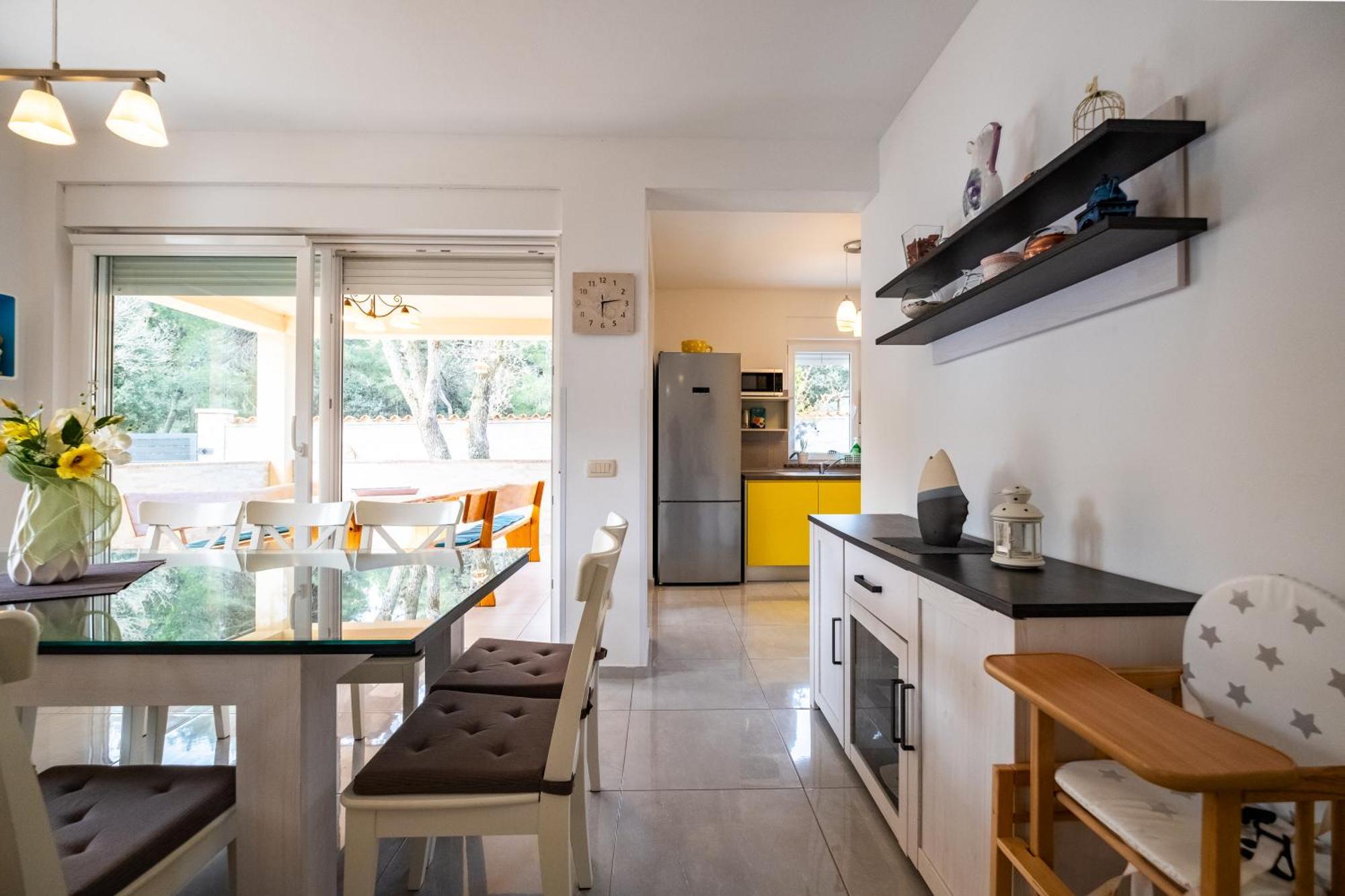 Vila Veronika 2 Pula Luaran gambar